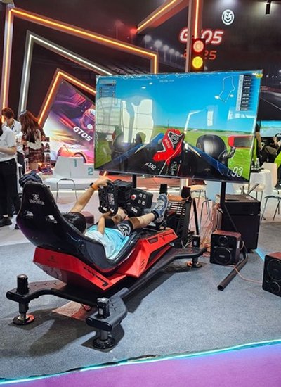 Гоночный видео симулятор «Empower»