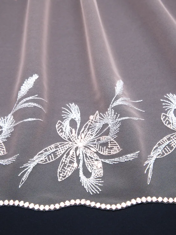 05-119 ОПТ Вышивка на неэл. сетке 21 см, в серебре, персик/телесный/серый