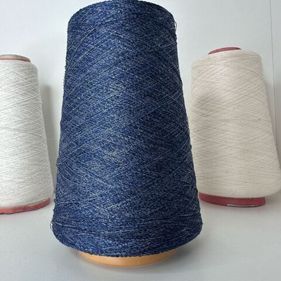 BLOSSOM- Botto Giuseppe; 65% шелк, 35% люрекс ; 3900м/100гр; col.Mel. Trinidad, цвет: синий джинсовый блеск Есть бобинка: 232гр