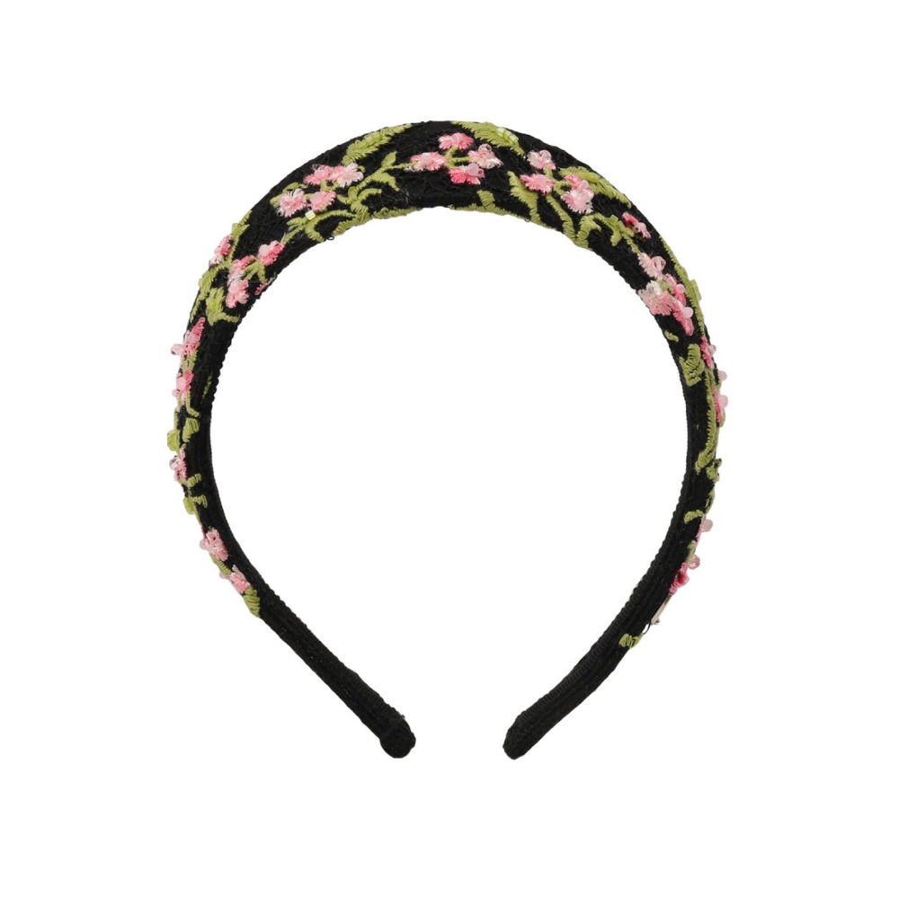 Кокошник из кружева с цветами