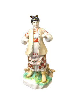 Фарфоровая статуэтка "Одарка" КЭКХЗ