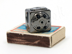 Миникамера Ambertek SQ8