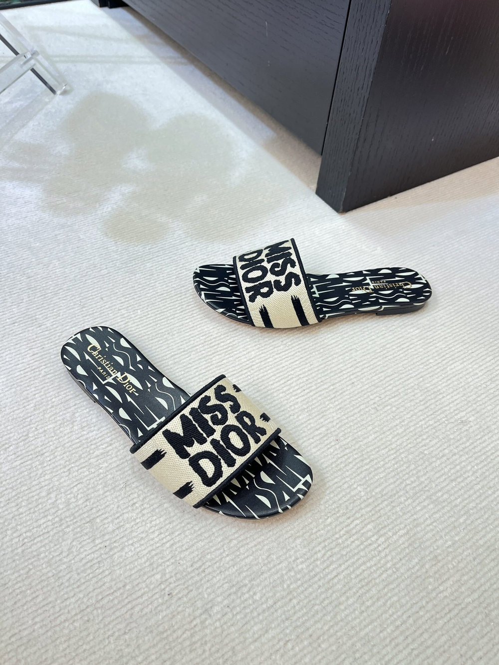 Christian Dior Dway Slide (11 colors)