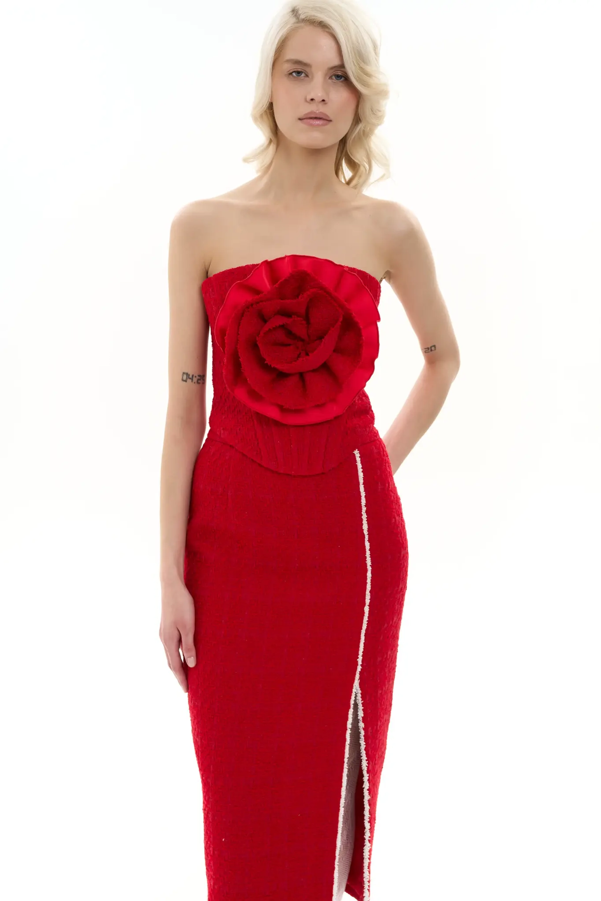 Юбка-миди с разрезом