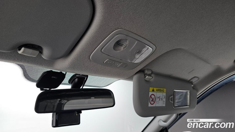 Hyundai The New Grand Starex Van 3-х местный (10.2020)