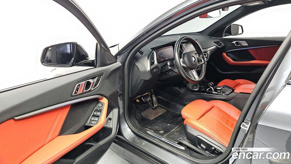 BMW 1 Series (F40) 118d M Sports (08.2021)