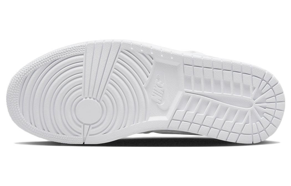 Кроссовки Jordan Air Jordan 1 Low Quilted "Triple White" (Женская размерная сетка)
