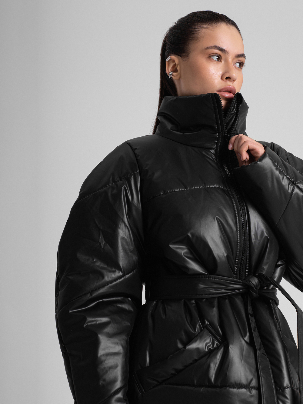 Куртка с объемным рукавом на молнии на утеплителе Alpolux