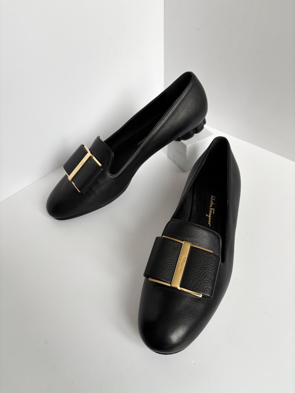 Кожаные туфли Salvatore Ferragamo, 38,5