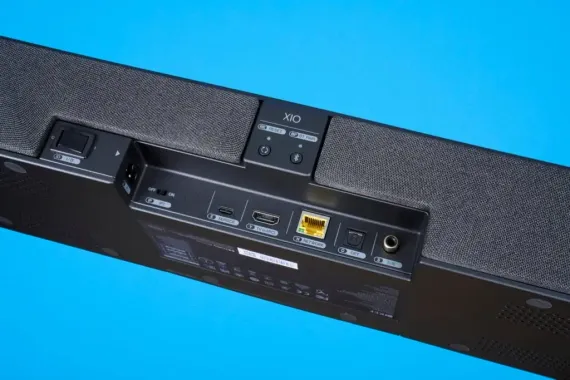 KEF XIO Black