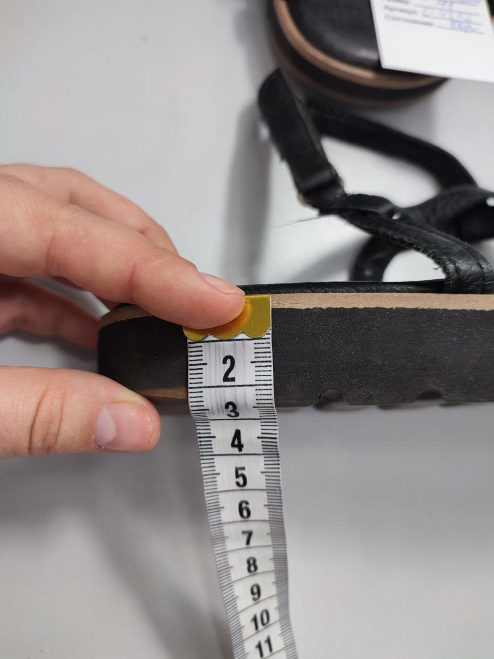 Босоножки Tamaris стильные 41 размер