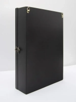 Ключница настенная в прихожую закрытая