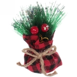 Композиция новогодняя «Веточка с ягодкой» 11 см