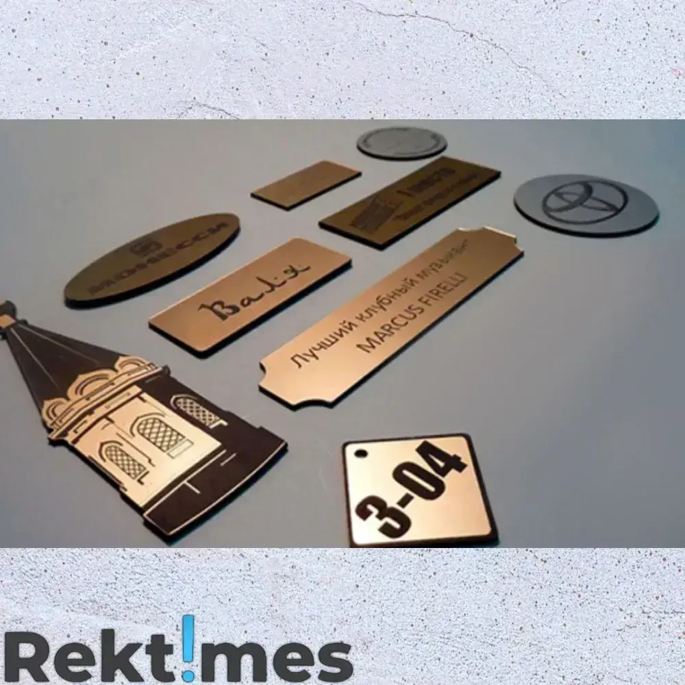 Пластик для лазерной гравировки (Золото царапанное на чёрном) 300x600мм, толщина 1.3 мм