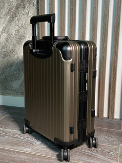 Чемодан Rimowa