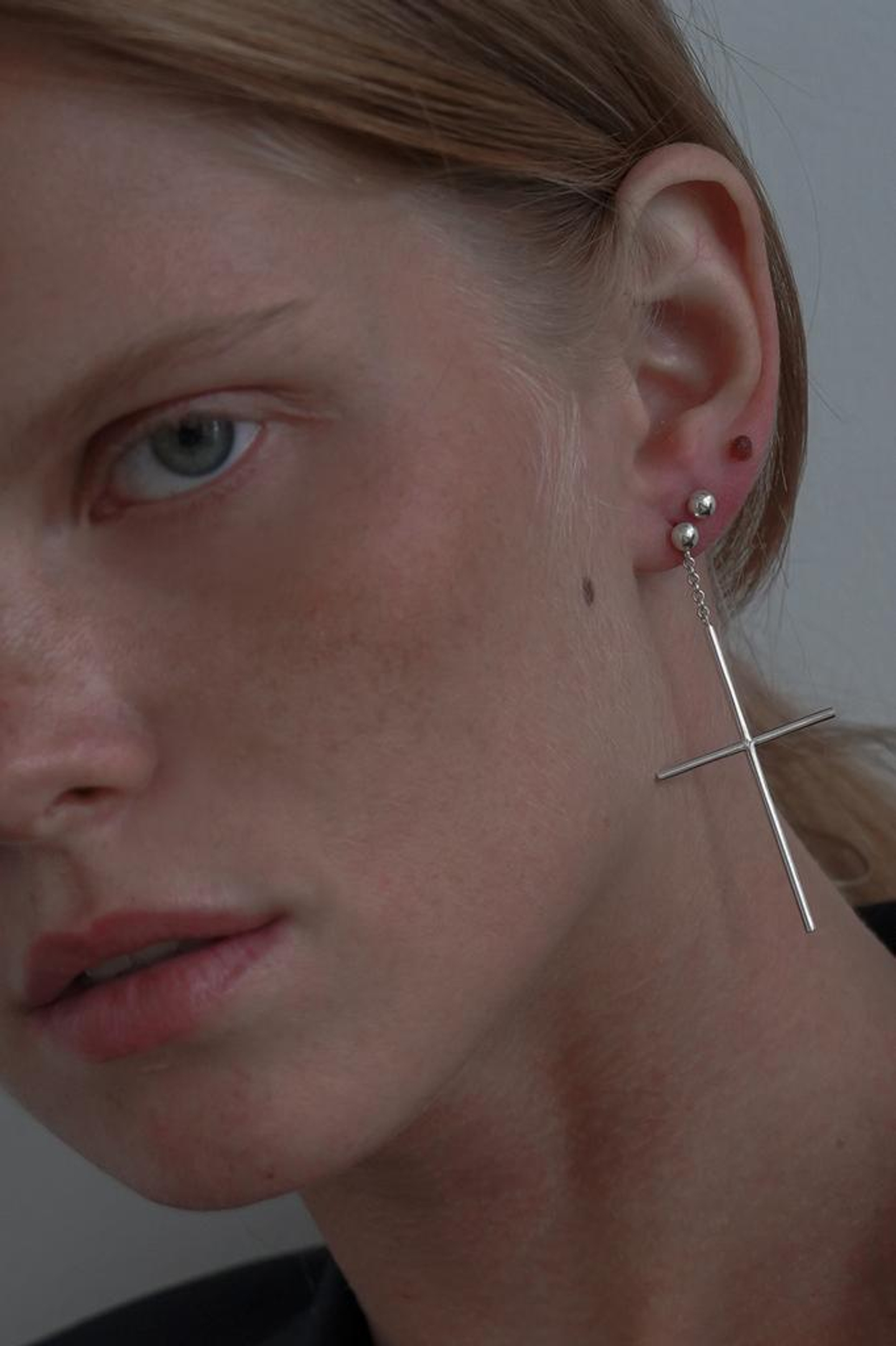 Моносерьга Split Cross