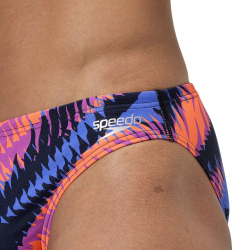 Плавки SPEEDO Allover Digital Brief 5cm, 8-1307318167, р.32 российский размер 48, полиэстер, ПБТ, мультиколор