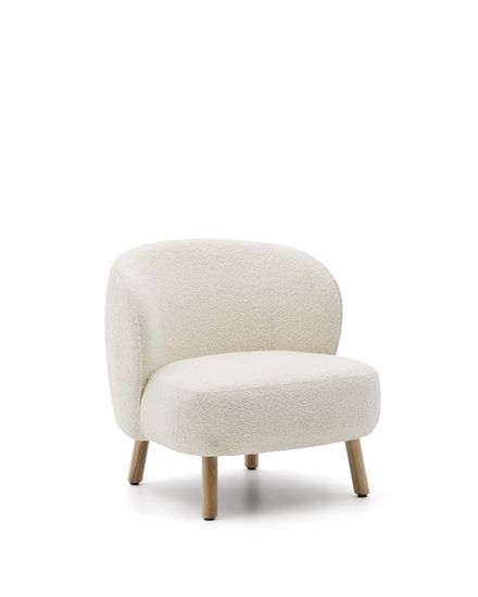 Кресло Ulit из белого букле с ножками из бука в натуральной отделке Испания La Forma