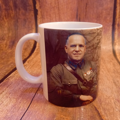 Кружка СССР №0007 Маршал Жуков