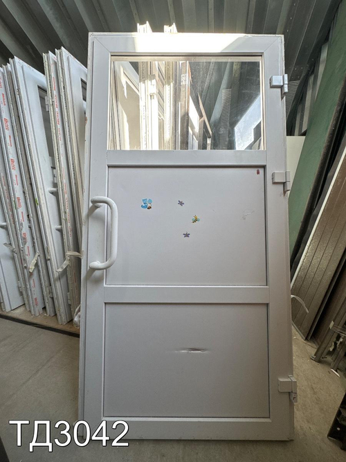 Дверь пластиковая входная Б/У 2040(в) x 1040(ш)