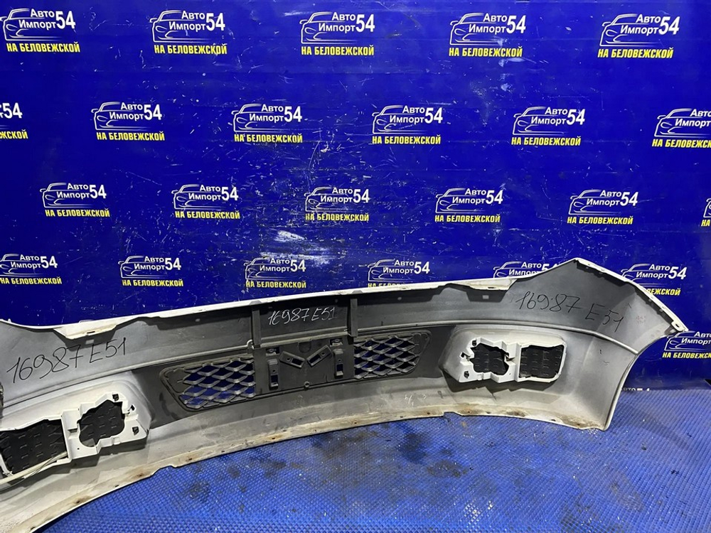 Бампер передний NISSAN ELGRAND 2002-2004