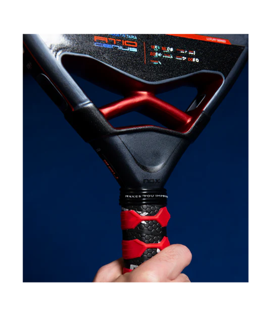 Ракетка для падел NOX AT10 Genius 18K Alum 2025 Agustín Tapia | Универсальная игра