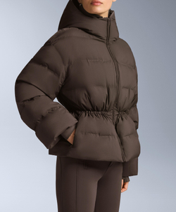 Oysho Легкий водонепроницаемый короткий пуховик Minardi Piume Kayak, темно-коричневый