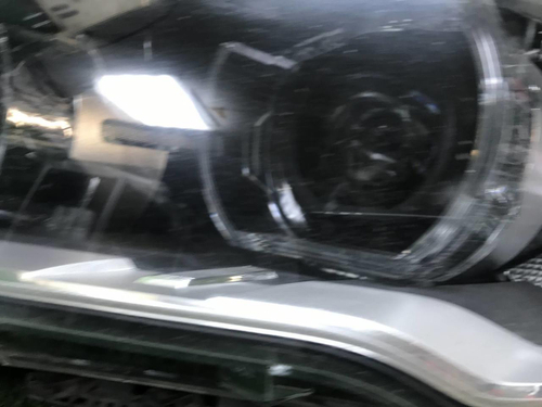 Битая Фара левая BMW X1 F48 (2015-2019) LED