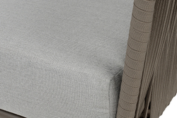 "Багамы" кресло плетеное из роупа, каркас алюминий бежево-серый (RAL7006) муар, роуп серо-коричневый 23мм, ткань светло-серая