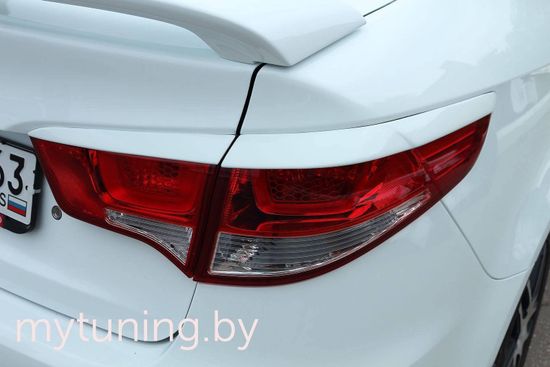 Реснички на задние фонари для Kia Rio III