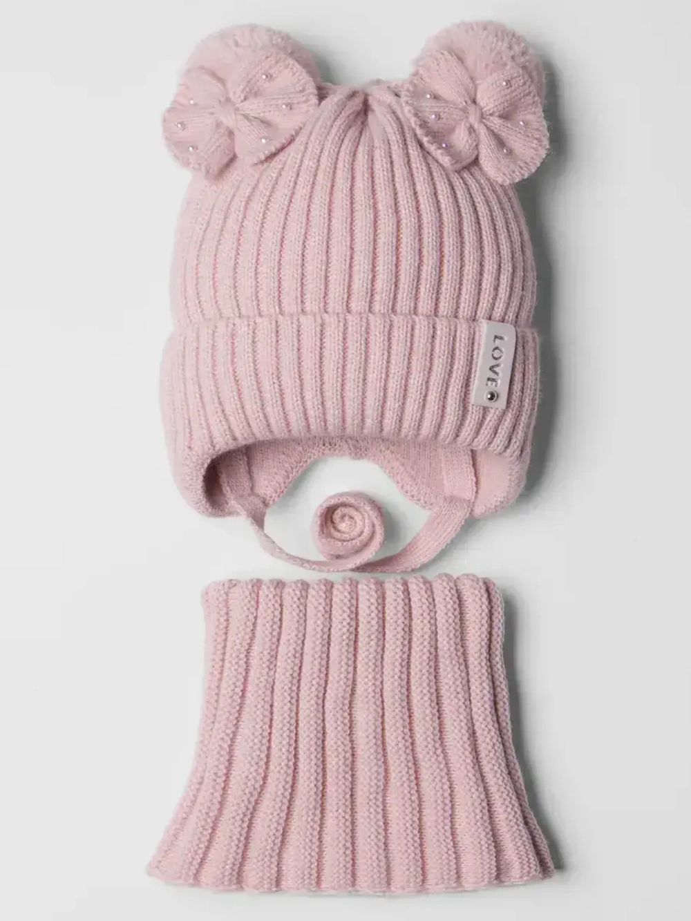 Шапка для девочки на осень