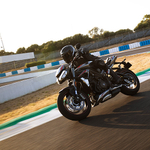 STREET TRIPLE RS