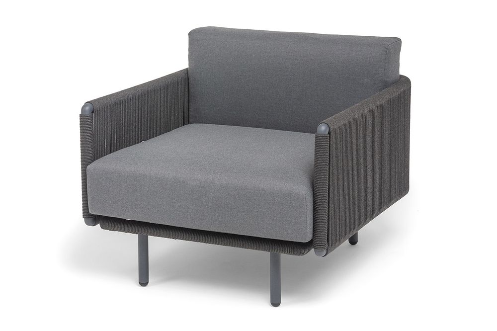 "Джелло" кресло плетеное из роупа, каркас алюминий темно-серый (RAL7024) муар, роуп темно-серый круглый, ткань темно-серая 027