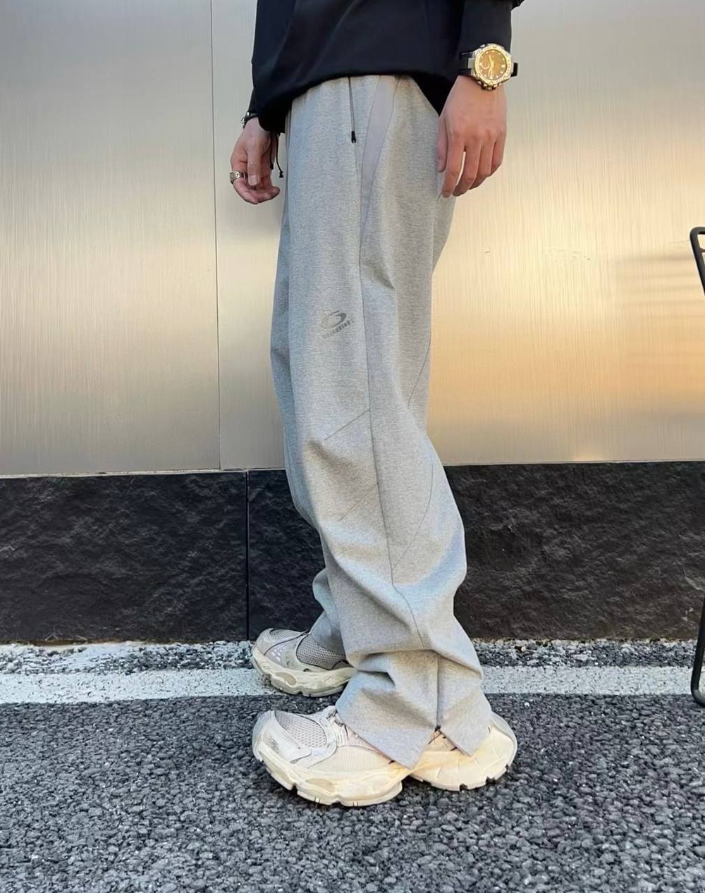Спортивные штаны Balenciaga