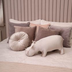 Подушка декоративная Бегемот По Бежевый