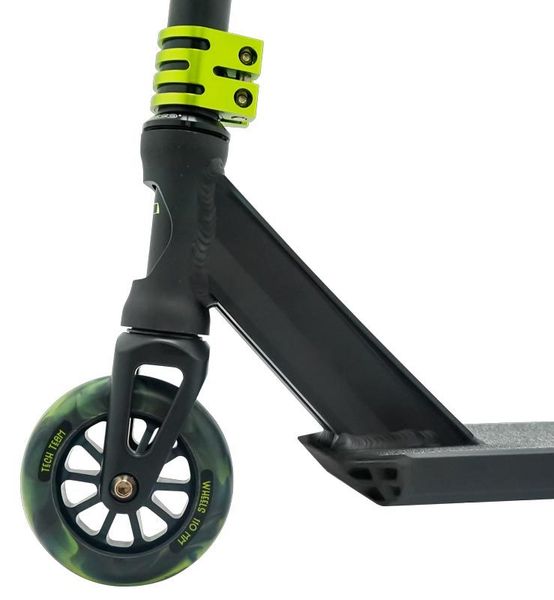 Трюковой самокат Tech Team Aker