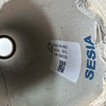 BISSO - Manifattura Sesia; 55% вискоза, 45% п/а; 650м/100гр; col. 0910, цвет: жемчужный; есть мал. бобинка 150гр. S703