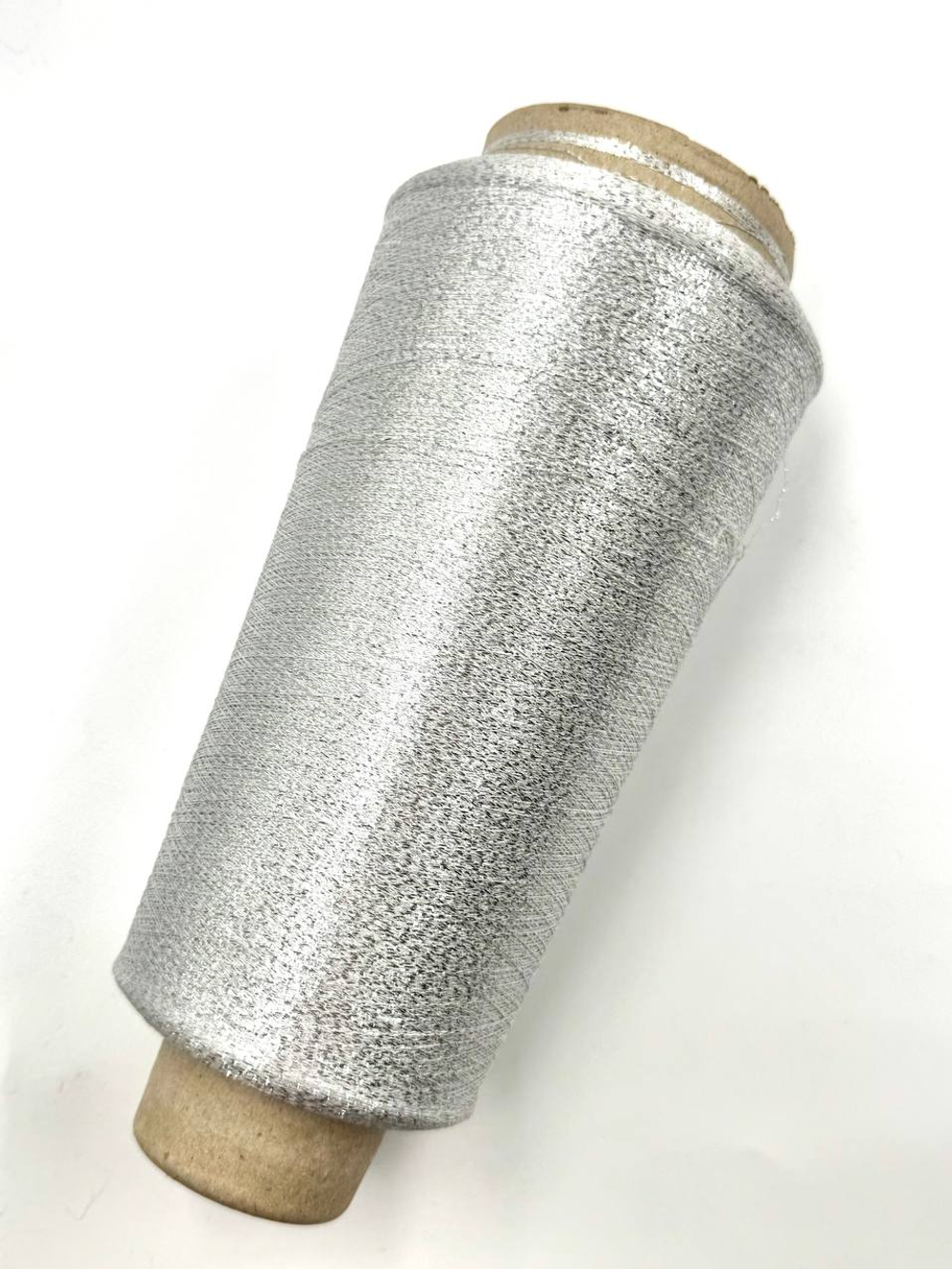 Люрекс DOMASO, 3400 м в 100 г северная капля