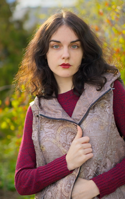 Двусторонний жилет "Доспехи Серебро", по мотивам изображений со щита Генриха II, короля Франции, 16 век