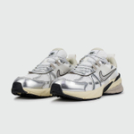 Кроссовки Nike V2K Run White Silver Beige Wmns