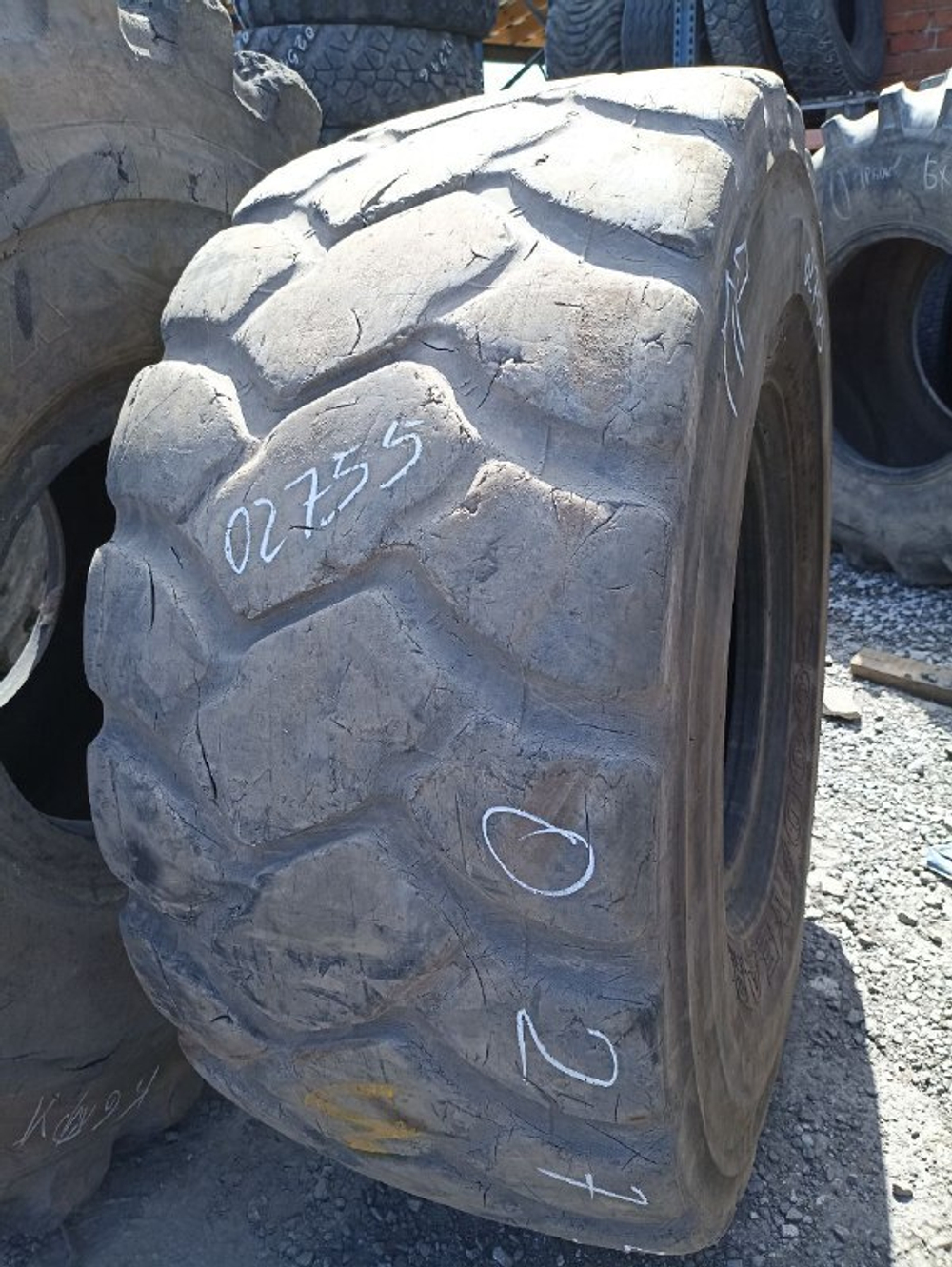 23.5R25 Goodyear RT-3B шина б/у
