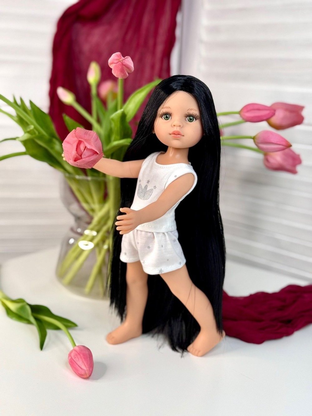 Кукла для девочки Paola Reina 32см Карина в пижаме