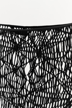 ZARA БЕСШОВНАЯ ПОЛУПРОЗРАЧНАЯ ФУТБОЛКА, ЧЕРНЫЙ