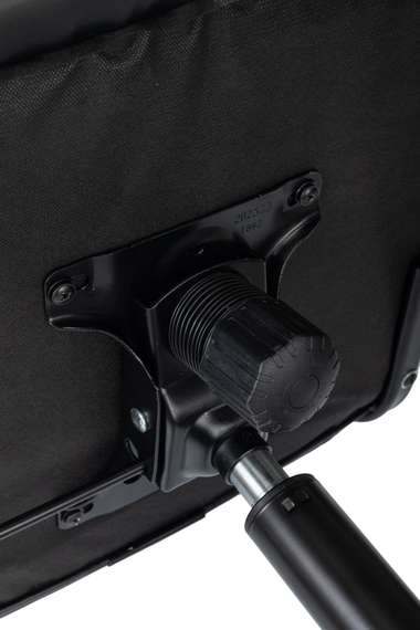 Кресло руководителя Бюрократ CH BALANCE черный экокожа крестов. металл черный