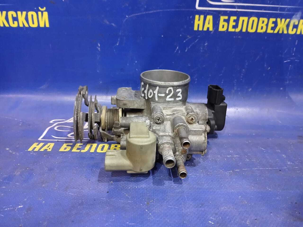 Дроссельная заслонка TOYOTA CERES 1992