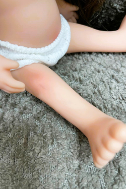 УЦЕНКА Кукла Nines виниловая 23см Little Mia без одежды (3199W2)