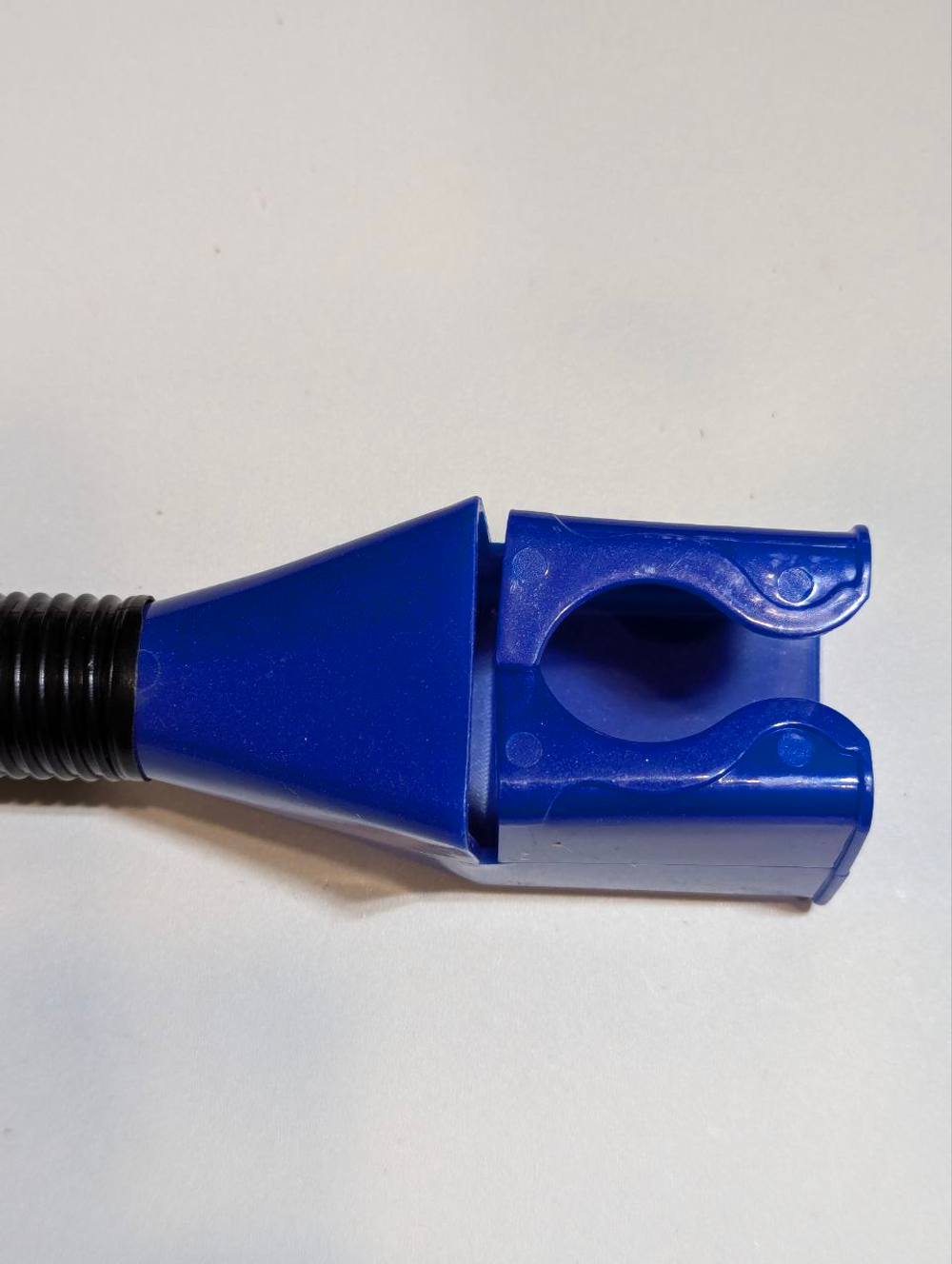 Насадка непроливайка с гибким наконечником воронка заправочная складная для масла и топлива (Синяя)