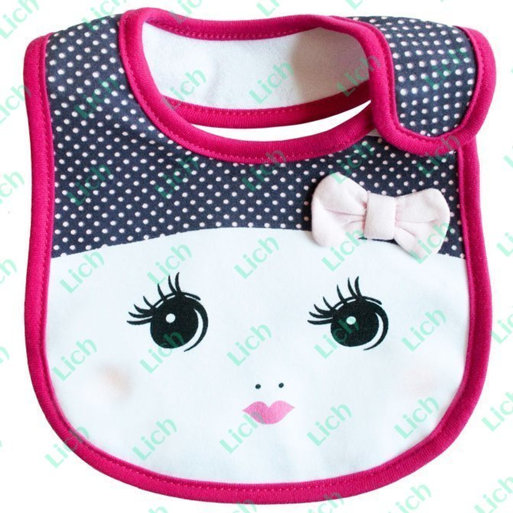 Слюнявчик водонепроницаемый с изображением девочки с бантом