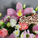 Композиция с розовыми орхидеями