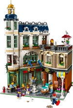 Конструктор LEGO Icons 11371 Shopping Street